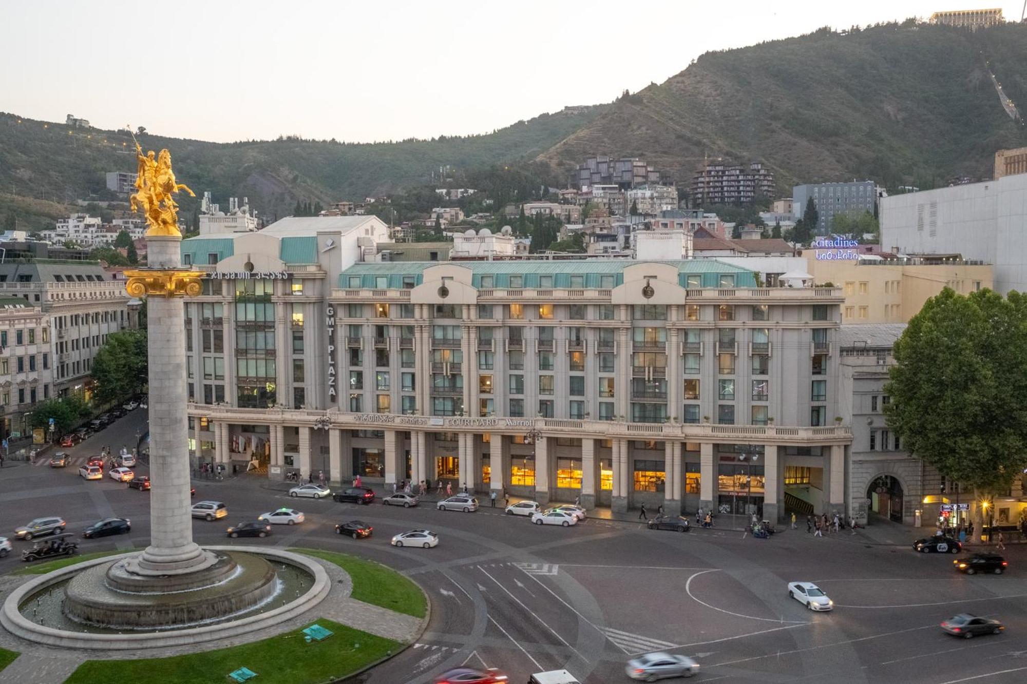 Citadines City Centre Tbilisi Apart'Hotel Esterno foto